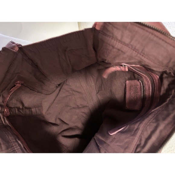 Latico Deja Handcrafted Leather Crossbody Top Handle Red Zip Dustbag NWT $275 - Picture 13 of 14